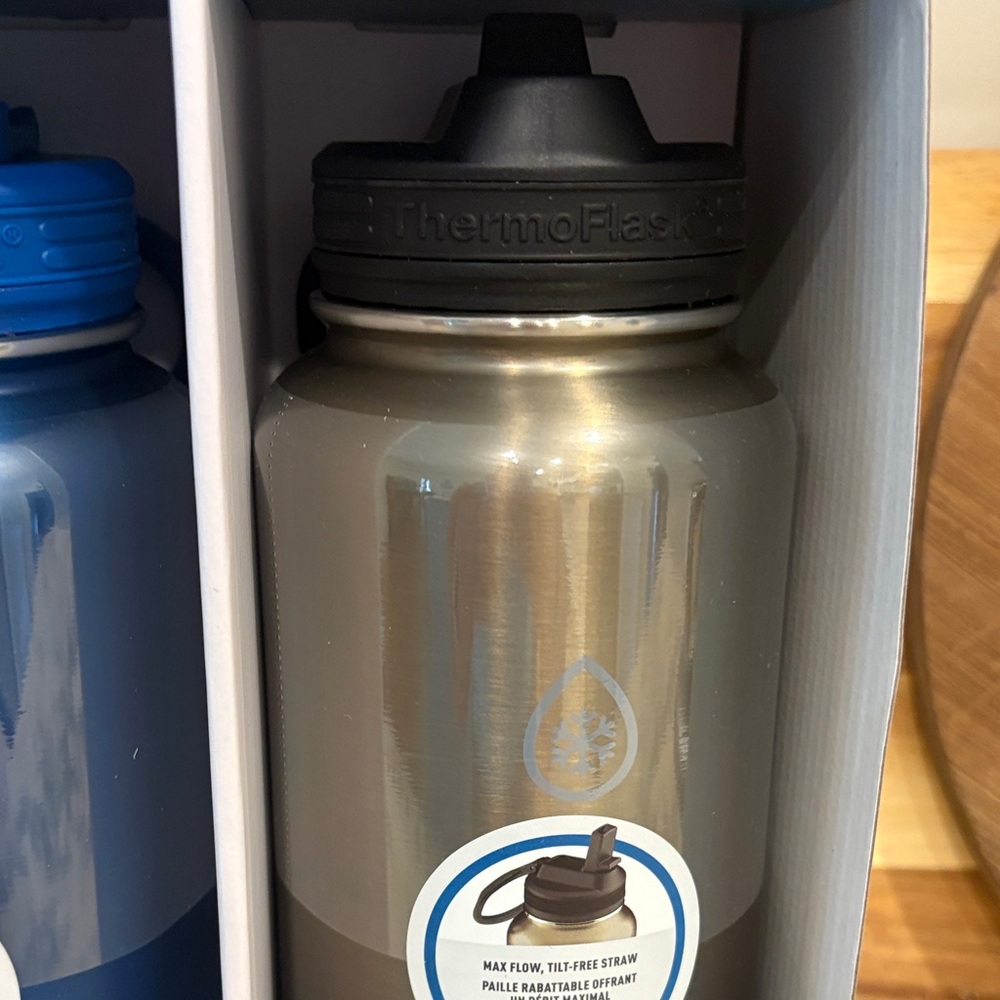 ThermoFlask Stainless Steel Water Bottle Set - Blue and Black - Picture 12 of 14
